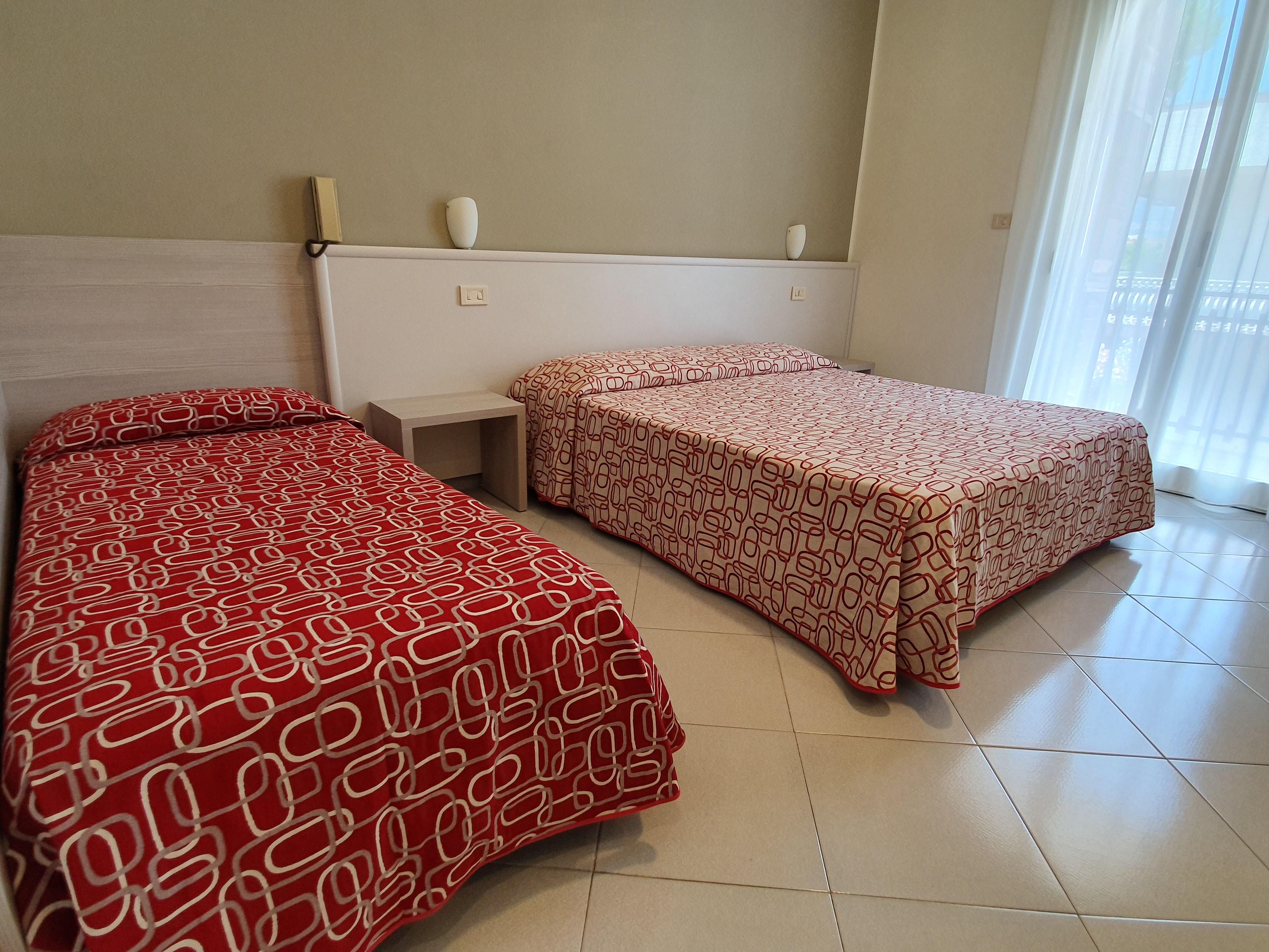 Hotel Alexander Giardini-Naxos Buitenkant foto