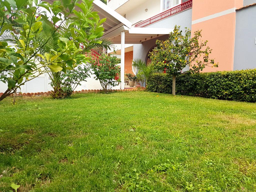Hotel Alexander Giardini-Naxos Buitenkant foto